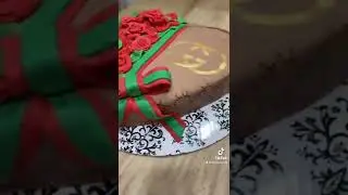 Gucci Love Cake