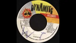 Version - Explosion Riddim 1996 {Dynamite}