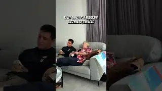 MAMA PRZYSZŁA PO SPŁATĘ DŁUGU