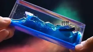 Titanic liquid wave paperweight desk toy