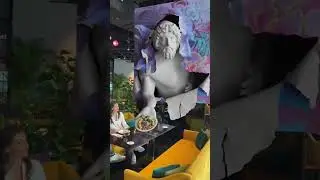 🇬🇷 Wow! When a Greek god serves you at a restaurant in #Dubai! Video by @thetrove on IG.