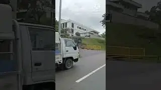 Batamindo industrial muka kuning
