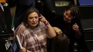&iexcl;PACO CRUZ CUESTIONA A X&Oacute;CHITL G&Aacute;LVEZ! &iquest;PARA CUANDO LA RENUNCIA?