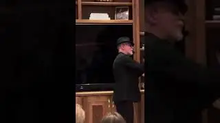 She can&rsquo;t read??? #magic #hypnotism #funny #youtube #eventmagic #comedy #corporateeventplanner