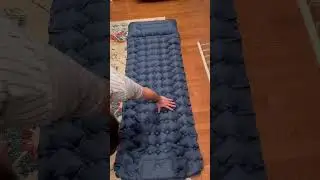 Diese Isomatte bl&auml;st sich von schnell auf! 😱⛺