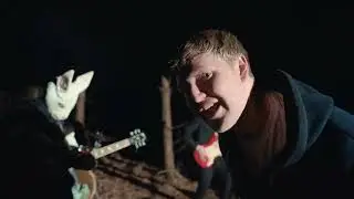 Splitting Edges - The Chase (Official Video)