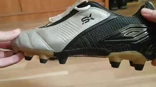 Umbro SX Valor II A HG unboxing and on feet