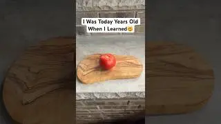 I Was Today Years Old When I Learned🤯 #lifehack #hack #tomatoes #kitchenhack