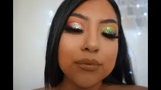 PINK N GREEN GLITTER CUT CREASE