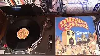 Alliance Ethnik avec Vinia - Respect (Radio Edit) [1995]