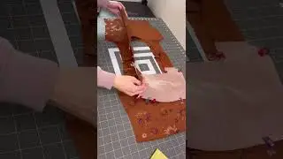 Sewing a removable padded yoga top with the Eckhart top pattern by Sewing Machina