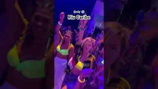 RIU CARIBE Neon Party Sept 2024