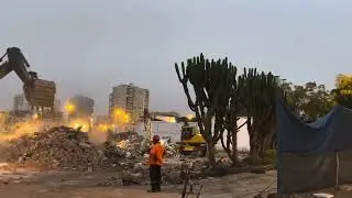 Demolición de talleres y almacenes en Surco - Barranco por Vía Expresa Sur 18.02.2025