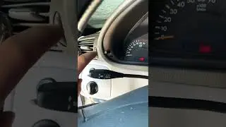 How to check oil level on Mercedes w203 #c230kompressor #mercedesbenzc230