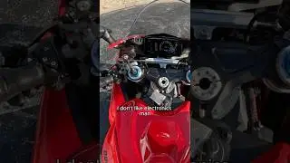 Motorcycle reviews aren&rsquo;t specific enough and it&rsquo;s a problem ￼