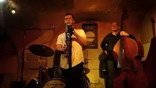 Ben van Gelder Trio - Trinkle Tinkle (Thelonious Monk)