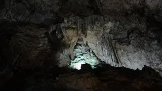 A Closer Look at Cueva de Nerja / Nerja Cave *HD*