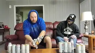 Beez eats some spicy chips