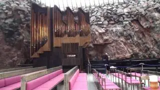 Helsinki-Felsenkirche.mp4
