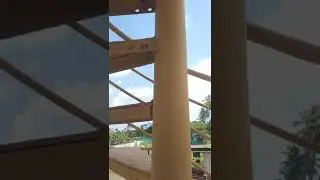 round metal and