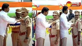 CM YS Jagan Presented Medals To Officers | Independence Day 2023 | Sakshi TV