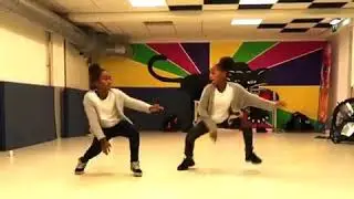 Little girls dancing Michael dapper-man no hot by little girls 7 &8years girls best dancer please s
