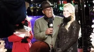 Jessica Simpson and Kylie Minogue at the Tree Lighting Ceremony in NYC