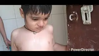 Cute kids bathing viral video #funnykid #bathing #funny 