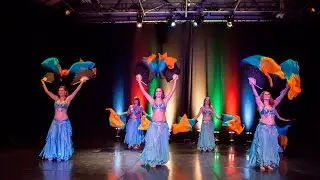 Bauchtanz Ensemble Nurah F&auml;cherschleier bei Showgala