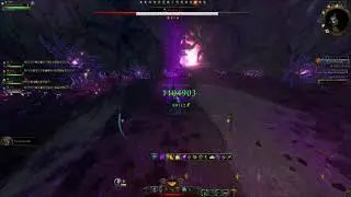 Barbarian murdering innocent puppy - Neverwinter 2021