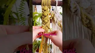 The berry knot