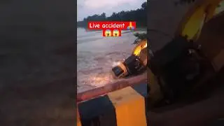 excavator live accident 😱😱💯#viral #shorts #broken
