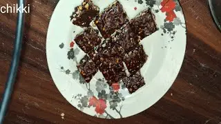 Bina khaye manenge nhi Kitna tasty Chiki bani hai 😋 
