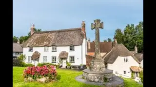 A walk along the line to Lustleigh