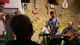 &ldquo;O bom filho &agrave; casa torna&rdquo; by Bonfiglio de Oliveira w/Choro da Esquina