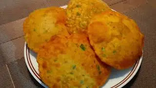 Kachche Aloo aur Piyaz ki Puri| Puri Recipe |A Little Bit Of Zaiqa