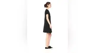 Amazon Essentials Women's Short-Sleeve Scoopneck Swing Dress