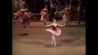 Adagio de las Rosas , ballet Bella Durmiente . Bailarina Alina Cojocaru