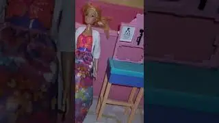 Barbies visit to eye doctor