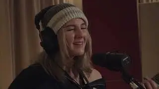 Trying - Ami Alex (Live Acoustic Version)