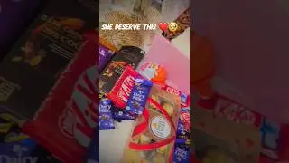 she deserve this 🥹❤️#gift #love #surprise #hampers #chocolate  #edit #capcut
