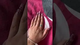 Festive Nail Art Removal: A Close-Up Look#nailart #nailremoval #festivenails #beauty
