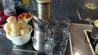 Shredder of Oranges - Sage The Nutri Juicer Cold XL SJE830BSS Entsafter 4 KG Orangen -  Orange Jucie
