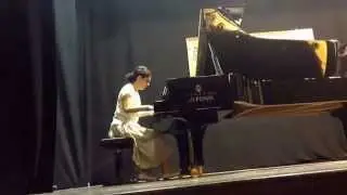 Ana Kipiani plays Chopin etude no 4 op 10