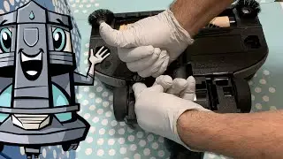 Power nozzle illuminated opening and closing
