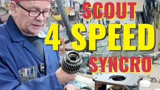 Осмотр и замена уплотнений трансмиссии IH Scout 800. Реставрация IH Scout в Юконе.