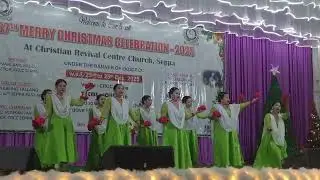 2025 Christmas  hindi song group dance