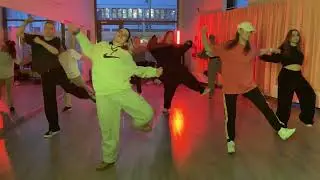 Hip Hop Class with Sini @ VIBA