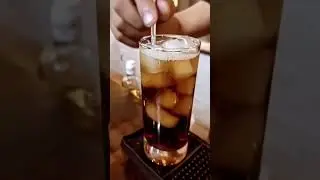 cuba libra cocktail #bartender #cocktail  #edit #punk #music #bartender