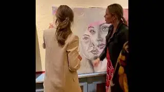 Art in Motion: Karin Döring macht mit HUMAN STRIPES Kunst greifbar